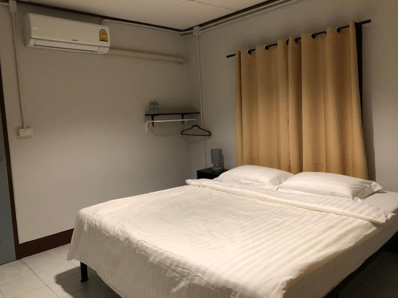 Pama Guesthouse Chiang Mai Ngoại thất bức ảnh